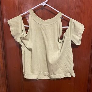 Pale green shoulder cut-out tee